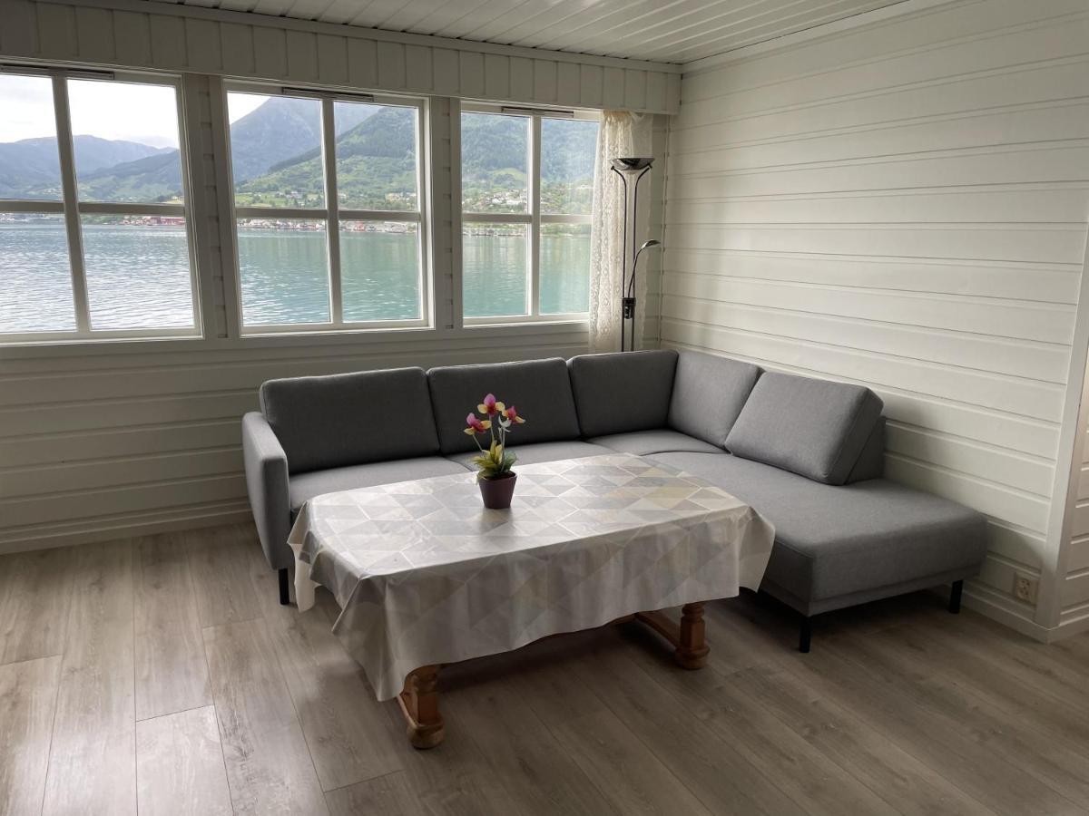 Fjord Apartments Dimmelsvik Eksteriør billede